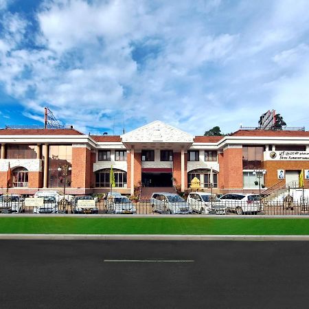 Hotel Preethi Classic Towers Ooty Exteriör bild