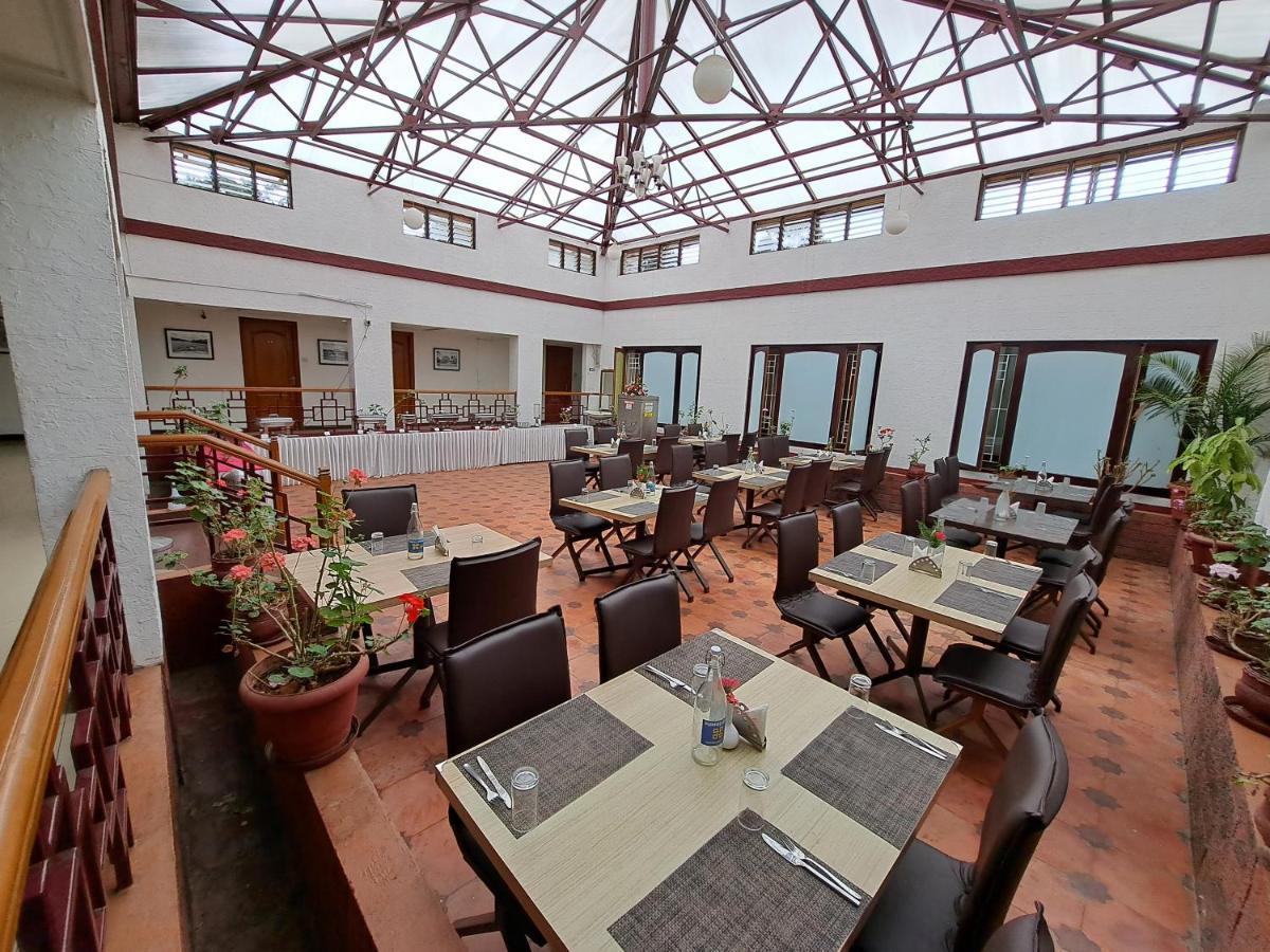 Hotel Preethi Classic Towers Ooty Exteriör bild